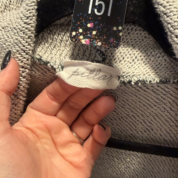 Pillar green grey  and Cream Women's Cardigan os - Picture 2 of 4